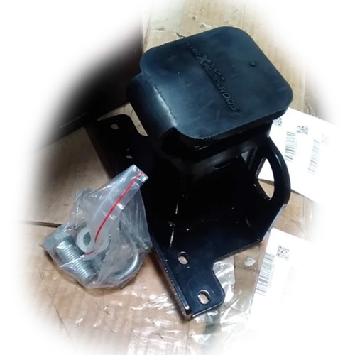 Returned rear trailer hitch - returned,