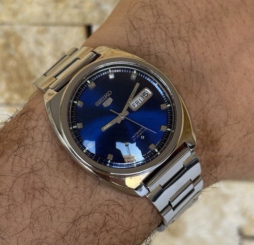 Montre vintage 1977 - , seiko