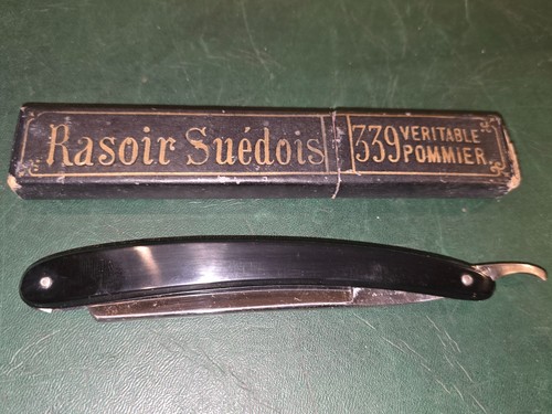 Ancien rasoir coupe choux