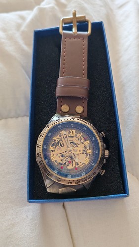 Montre automatique squelette