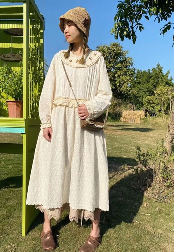 Robe brodée rétro mori - robe,