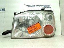 2005 Nissan King Cab/Pickup 4x4 (D22) Left Headlight Headlamp Left