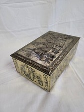 Magnifique Boite métallique