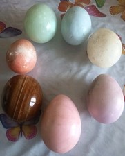 Lot 7 Oeufs En Pierre Marbre