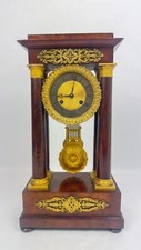Pendule portique en acajou époque Restauration
