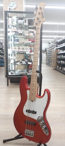 Guitare basse électrique