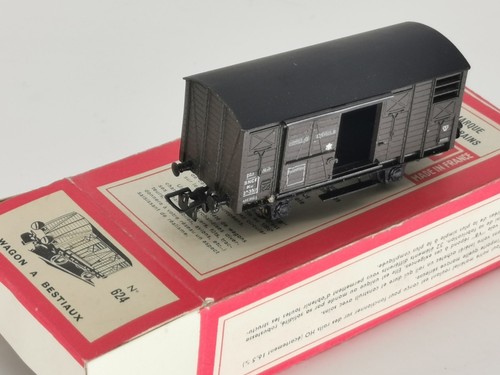 624 wagon couvert a - vb, n°624