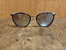 LUNETTES DE SOLEIL OVALES