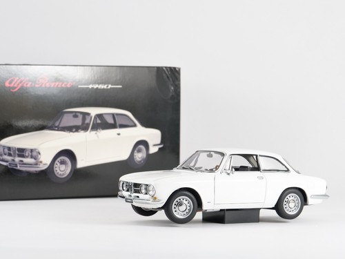 Auto art alfa - alfa, romeo