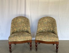 Paire de fauteuils crapauds anciens