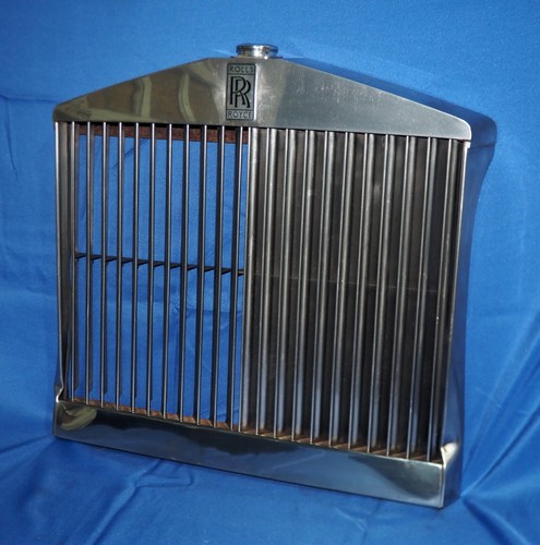 Ensemble coque calandre avant - calandre,