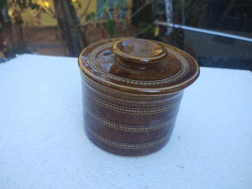 Beurrier moule beurre eau - a,