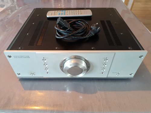 Amplificateur musical - amplificateur, hi-fi