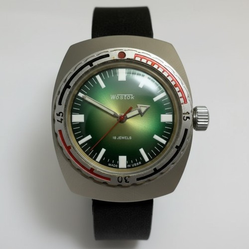 Montre plongée vintage vostok - montre,