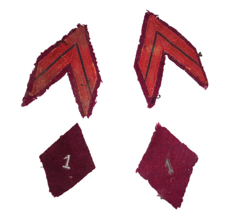 Chevrons caporal et - de,
