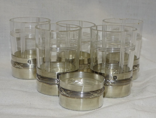 Petits verres a digestif - petits,