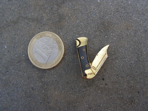 Pins couteau chasse c64 - de,