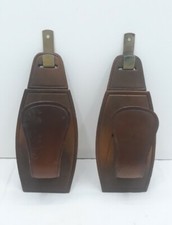 PAIRE DE  PATÈRES Porte Fusil CUIR METAL  ADNET