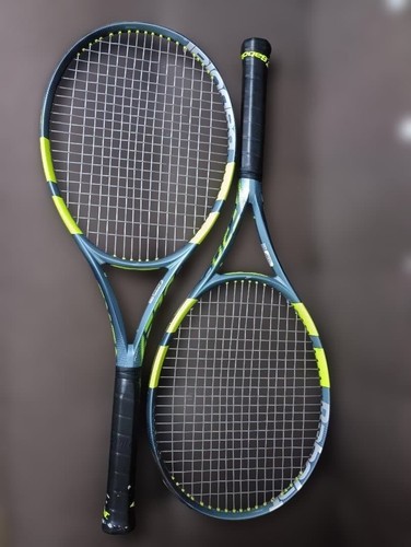 Lot raquettes de - 2,