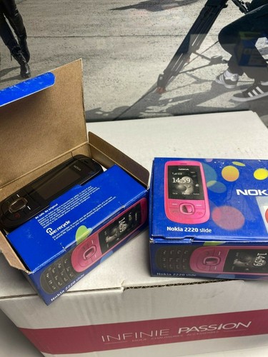 Nokia 2220 slide - 1x,