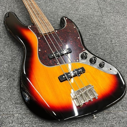 Guitare basse jazz - , squier