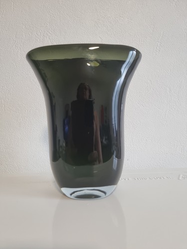 Vase verre soufflé vert - soufflé,