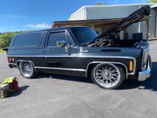1978 Chevrolet K5 Blazer LS Resto mod pro touring 22’s Cheyenne