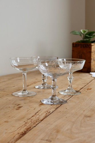 Coupes champagne vintage - champagne,