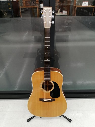 Martin acoustic guitar 08 - martin, d-28