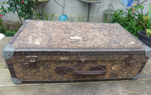 Ancienne valise coin métal - ancienne,