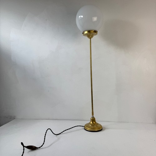 Ancienne lampe poser en - ancienne, a