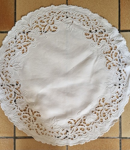 Linge ancien grand centre - grand, de