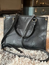 Louis Vuitton Onthego Pm Empreinte Black