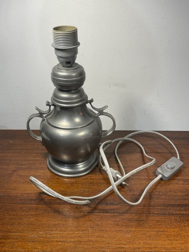Pied lampe ancien etain - de, en