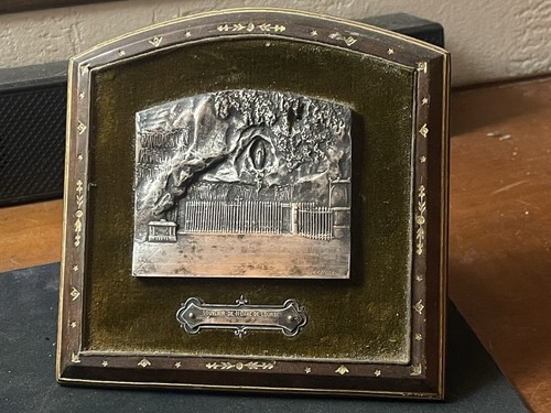 Cadre bas relief - cadre, métal