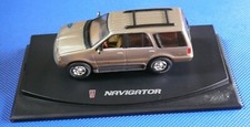 1/43ème LINCOLN NAVIGATOR SUV - OR METAL +- ANSON Référence 80803
