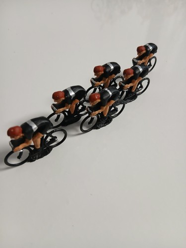 Coureurs cyclistes plomb 1 - coureurs,