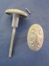 2 Poignées fonte décoré