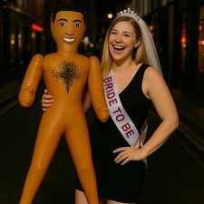 Gonflable Poupée Nue Noir