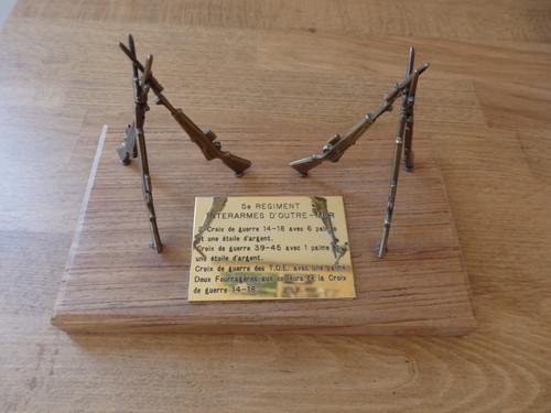 Plaque table militaire - de, 5°