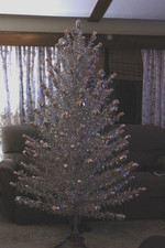 RARE Tomar Imperial Artic Star POM POM Aluminum Christmas Tree 7'  144 Branches