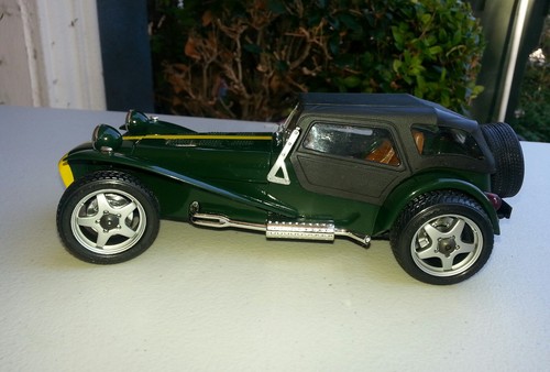Lotus caterham super - ,