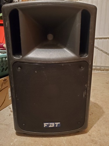 Vends enceintes actives - 2,