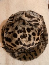 Chapeau en veritable fourrure