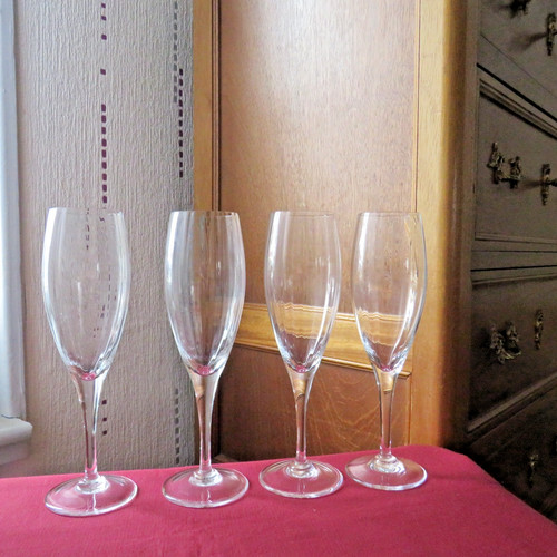 Flutes champagne en - a,