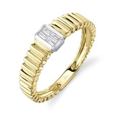 14K Yellow Gold Baguette
