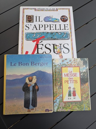 Lot livres catéchisme - 3,