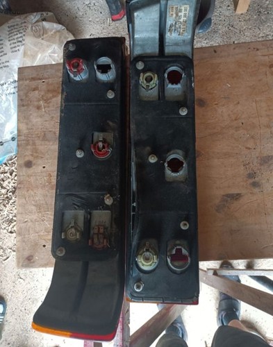 Lot feu arrière ford granada - lot,