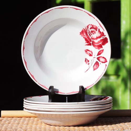 Ensemble assiettes - 6,