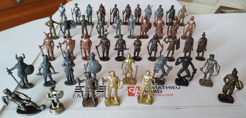 Lot figurines anciennes - lot,